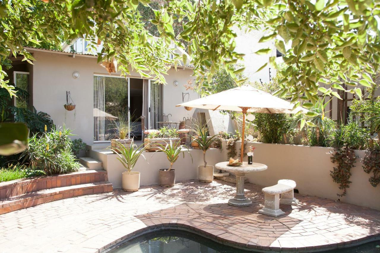 Little Forest Guest House Johannesburg Esterno foto